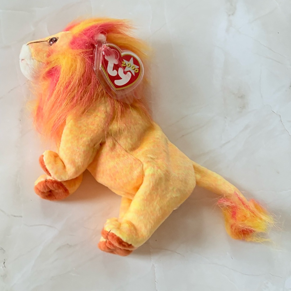 Vintage TY "Bushy" the Lion Beanie Baby 2000 Fiery Mane Tail Stuffed Animal
